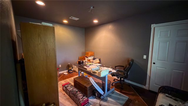 2900 Robinson Road, Denton, TX 76210