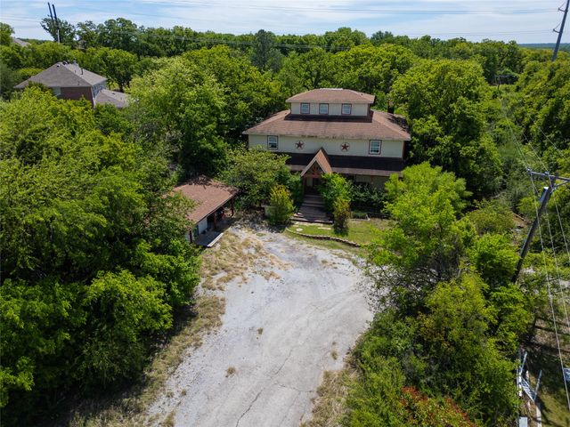 2900 Robinson Road, Denton, TX 76210