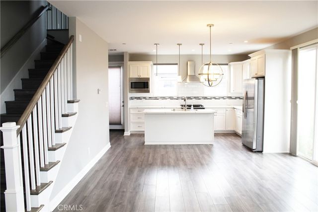 155 Unit A Flower, Costa Mesa, CA 92627