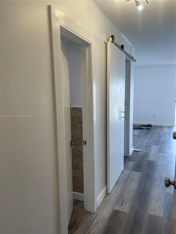 400 Kings Point Dr 1131, Sunny Isles Beach, FL 33160