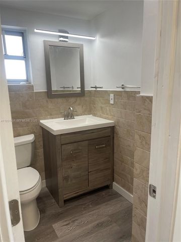 400 Kings Point Dr 1131, Sunny Isles Beach, FL 33160