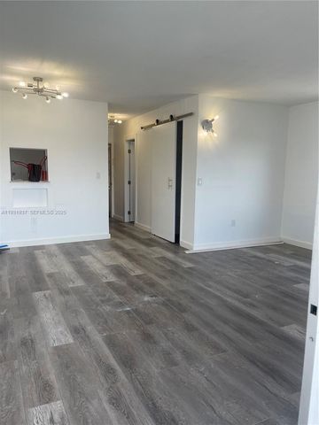 400 Kings Point Dr 1131, Sunny Isles Beach, FL 33160