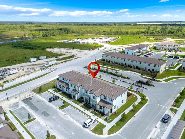 2660 SE 28th St, Homestead, FL 33035