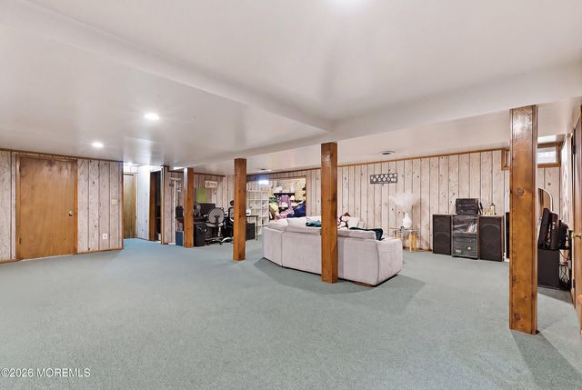 151 N Cooks Bridge Road, Jackson, NJ 08527