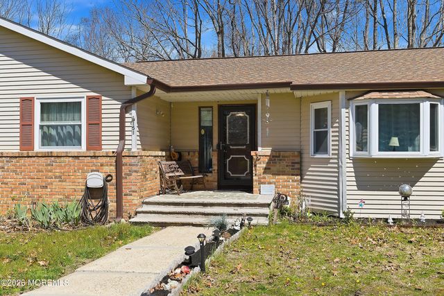 151 N Cooks Bridge Road, Jackson, NJ 08527