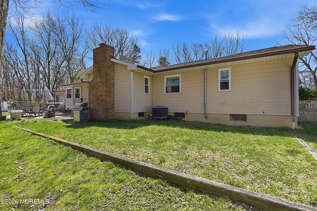 151 N Cooks Bridge Road, Jackson, NJ 08527