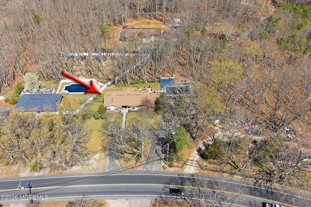 151 N Cooks Bridge Road, Jackson, NJ 08527