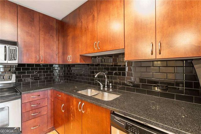 860 Peachtree Street NE 803, Atlanta, GA 30308
