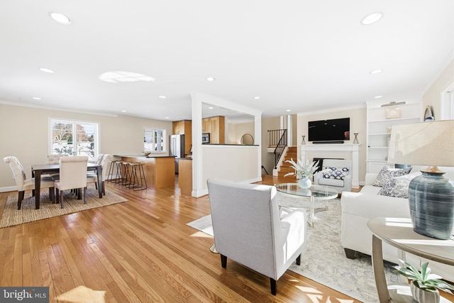 4200 SAUL RD, Kensington, MD 20895