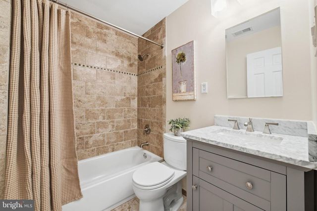 4200 SAUL RD, Kensington, MD 20895