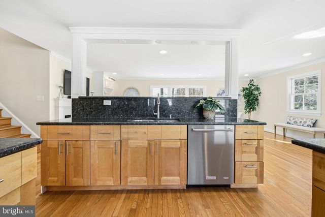 4200 SAUL RD, Kensington, MD 20895