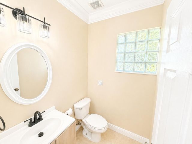 740 SW 191st Avenue, Pembroke Pines, FL 33029
