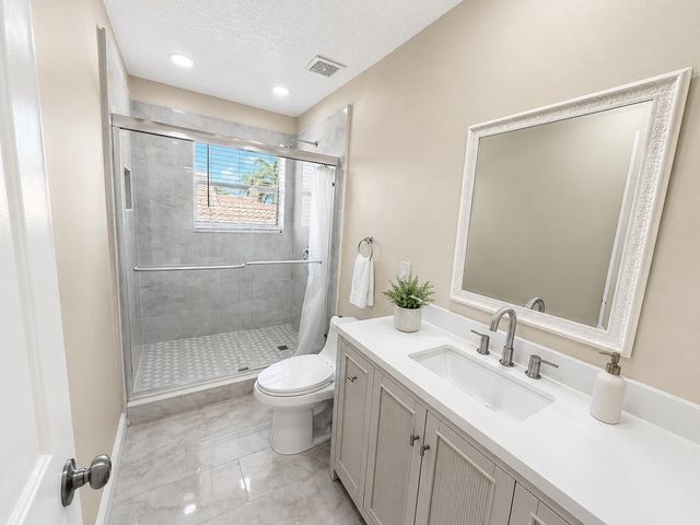 740 SW 191st Avenue, Pembroke Pines, FL 33029
