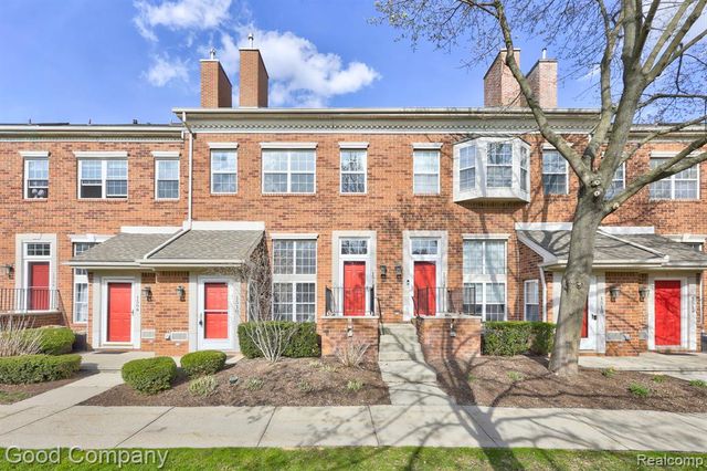 1512 Maryland Club Drive, Royal Oak, MI 48067