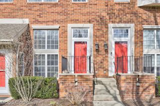 1512 Maryland Club Drive, Royal Oak, MI 48067