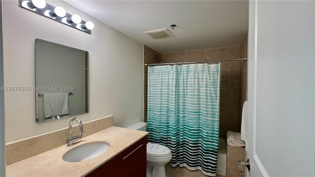 2641 N Flamingo Rd 905N, Sunrise, FL 33323