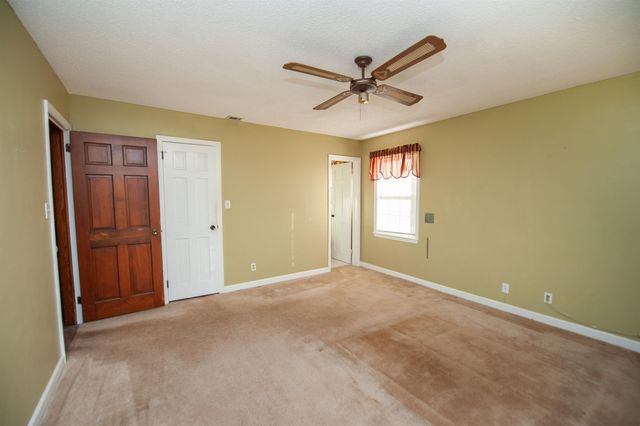 913 Lucerne Drive, Spartanburg, SC 29302