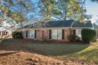 913 Lucerne Drive, Spartanburg, SC 29302