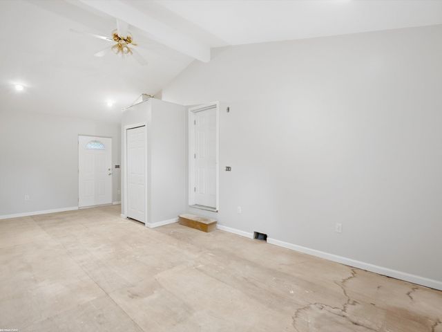 1278 Oregon Boulevard, Waterford, MI 48327