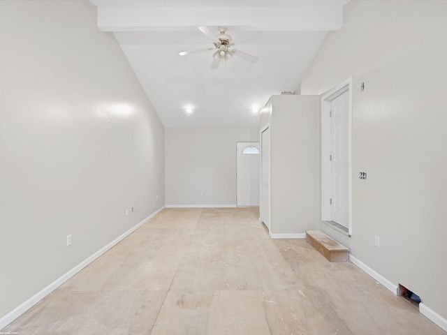 1278 Oregon Boulevard, Waterford, MI 48327
