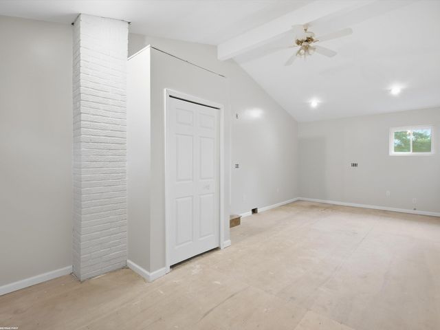 1278 Oregon Boulevard, Waterford, MI 48327