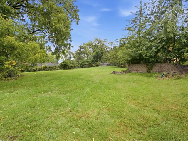 1278 Oregon Boulevard, Waterford, MI 48327