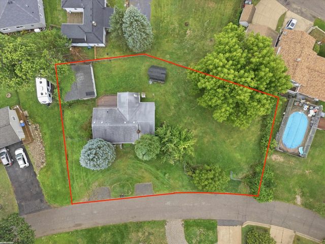 1278 Oregon Boulevard, Waterford, MI 48327