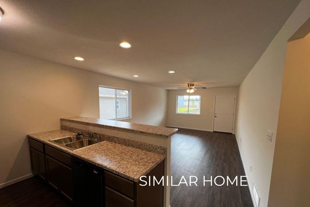 7871 N GLEN MEADOW DR, Columbia, MO 65202