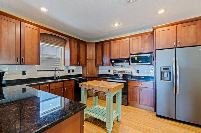5429 ESSEX AVENUE S, Gulfport, FL 33707