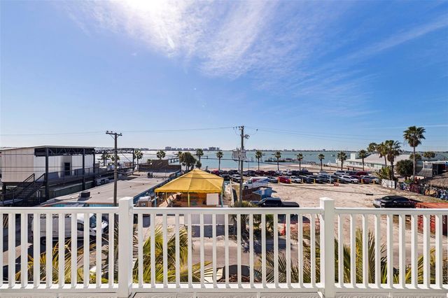5429 ESSEX AVENUE S, Gulfport, FL 33707