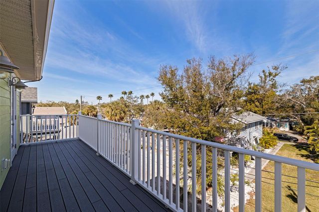 5429 ESSEX AVENUE S, Gulfport, FL 33707