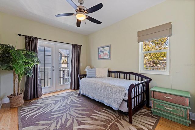 5429 ESSEX AVENUE S, Gulfport, FL 33707