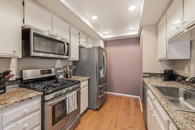 1995 E Covington Avenue, Simi Valley, CA 93065