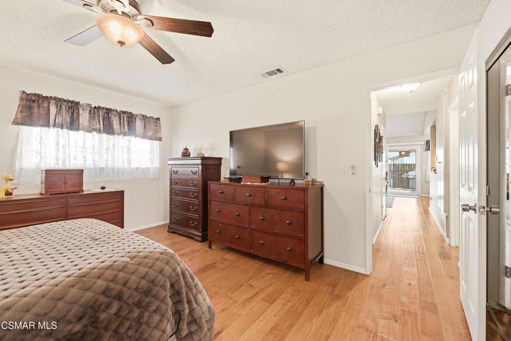 Image 18 of property listing at 1995 E Covington Avenue, Simi Valley, CA 93065