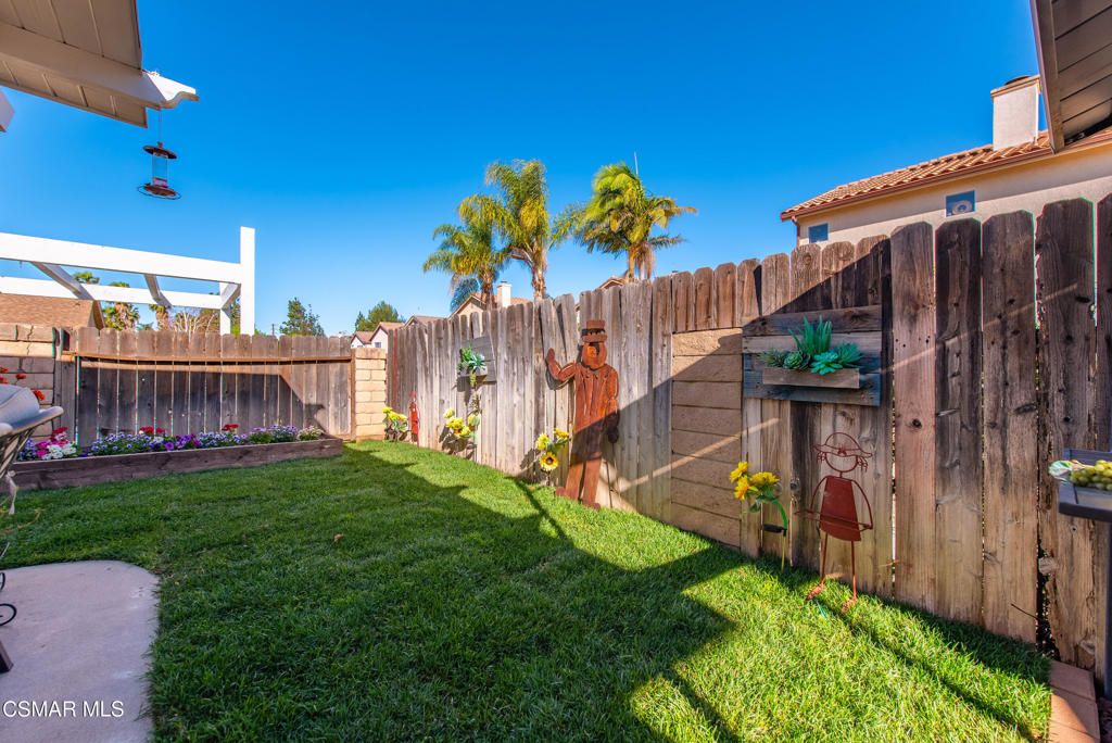 Image 28 of property listing at 1995 E Covington Avenue, Simi Valley, CA 93065