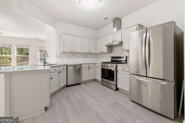 2734 Winslow Ridge Drive, Buford, GA 30519