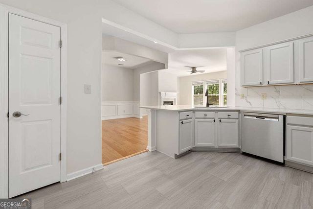 2734 Winslow Ridge Drive, Buford, GA 30519