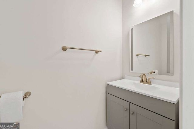 2734 Winslow Ridge Drive, Buford, GA 30519