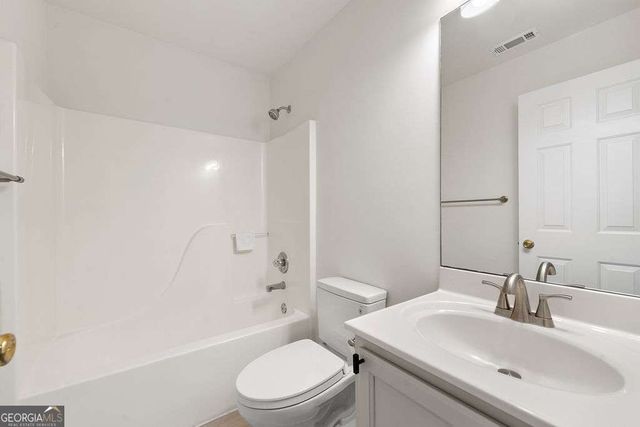 2734 Winslow Ridge Drive, Buford, GA 30519