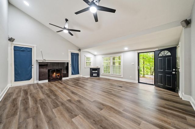 1208 Golf Links Road, Hot Springs, AR 71901