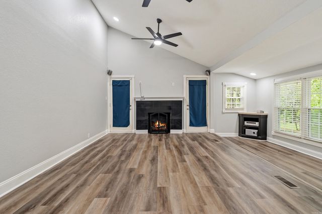 1208 Golf Links Road, Hot Springs, AR 71901