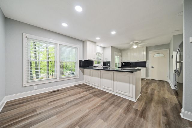 1208 Golf Links Road, Hot Springs, AR 71901