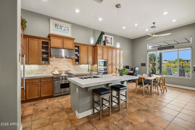 41330 N CONGRESSIONAL Drive, Phoenix, AZ 85086