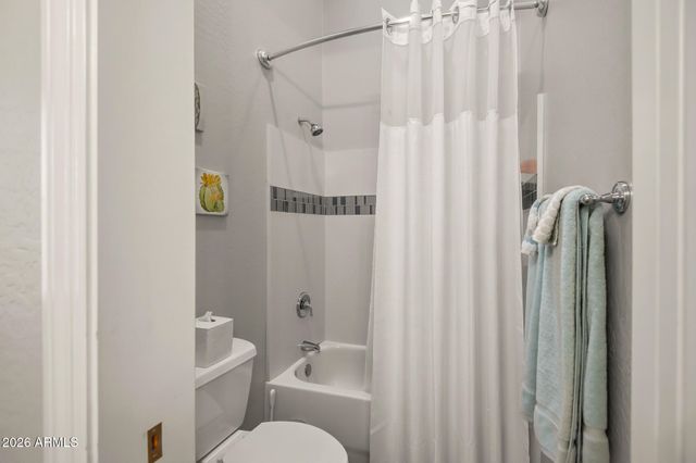 41330 N CONGRESSIONAL Drive, Phoenix, AZ 85086