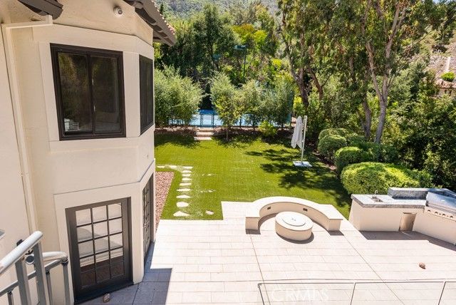 17636 Camino De Yatasto, Pacific Palisades (los Angeles), CA 90272