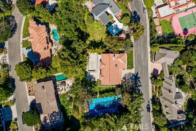 17636 Camino De Yatasto, Pacific Palisades (los Angeles), CA 90272