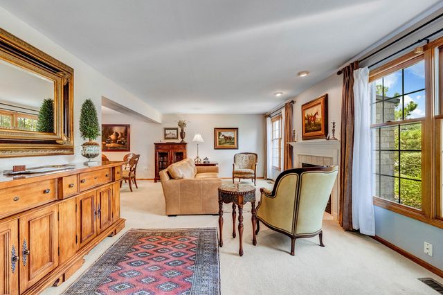 14517 Albany Avenue, Lemont, IL 60439