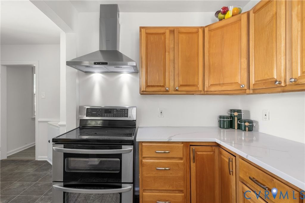 3406 Meadowbridge Rd, Richmond, VA 23222