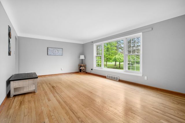 9883 Almena Drive, Oshtemo Twp, MI 49009