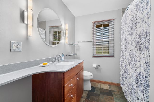 9883 Almena Drive, Oshtemo Twp, MI 49009